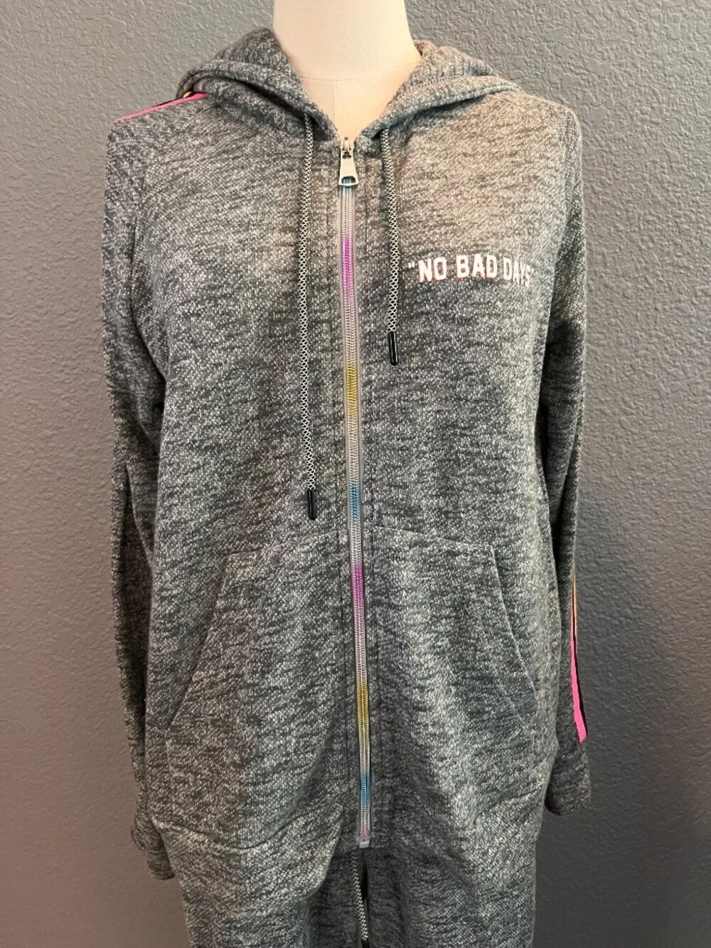 LE SUPERBE FRENCH TERRY GOOD DAYS TRACKSUIT NO BAD DAYS 2 PIECE PANTS & HOODIE M